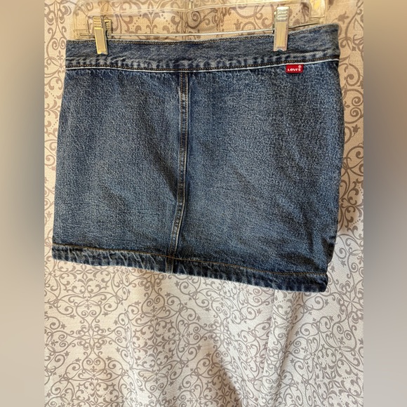 Levi's Blue Denim Mini Skirt Size 29